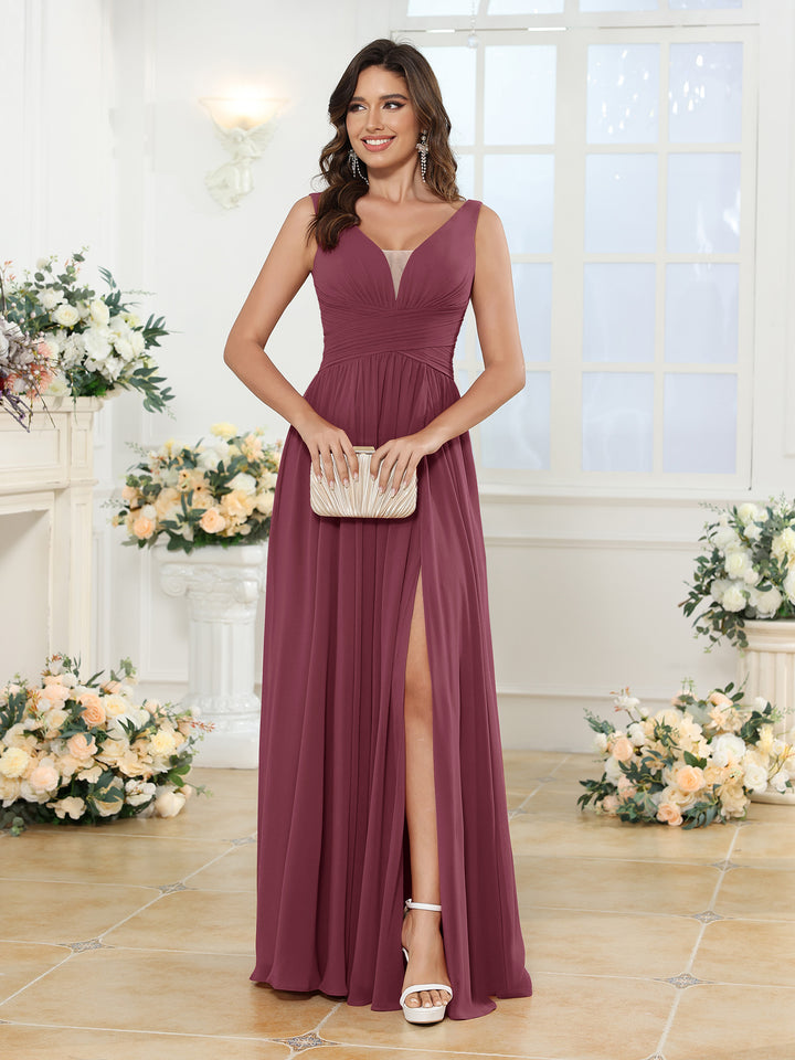 A-Line/Princess V-Neck Long Wedding Party Dresses with Split Side &amp; Pockets