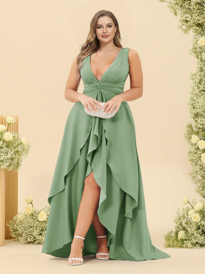 A-Line/Princess Asymmetrical V-Neck Plus Size Bridesmaid Dresses With Ruffles
