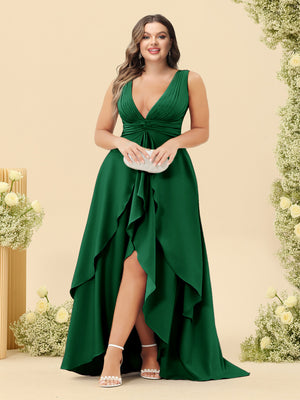 A-Line/Princess Asymmetrical V-Neck Plus Size Bridesmaid Dresses With Ruffles