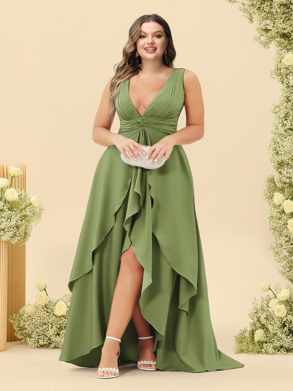 A-Line/Princess Asymmetrical V-Neck Plus Size Bridesmaid Dresses With Ruffles
