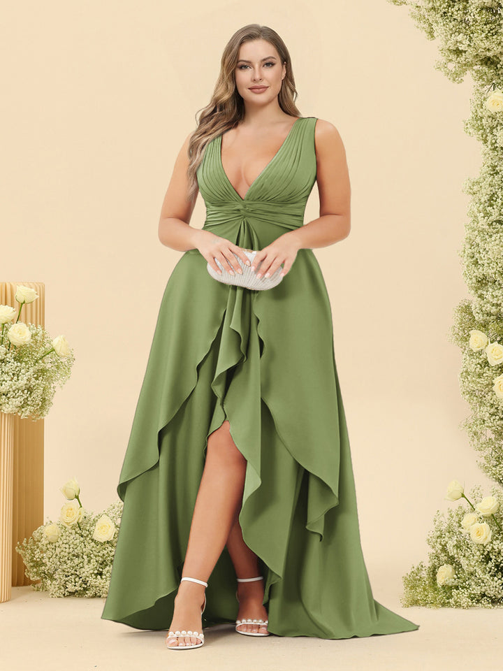 A-Line/Princess Asymmetrical V-Neck Plus Size Bridesmaid Dresses With Ruffles