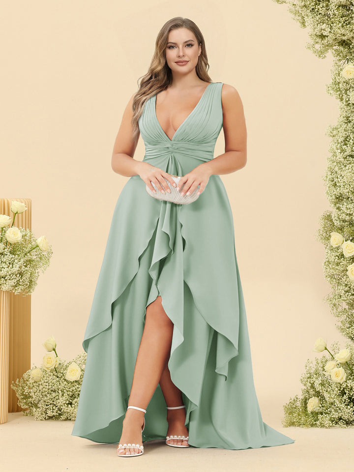 A-Line/Princess Asymmetrical V-Neck Plus Size Bridesmaid Dresses With Ruffles