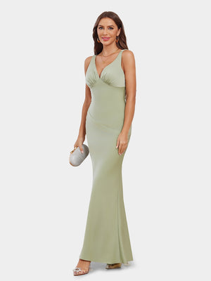 Sheath/Column Plunging V-Neck Sleeveless Bridesmaid Dresses with Ruched
