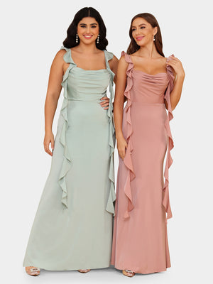 Sheath/Column Scoop Sleeveless Bridesmaid Dresses with Watteau Train