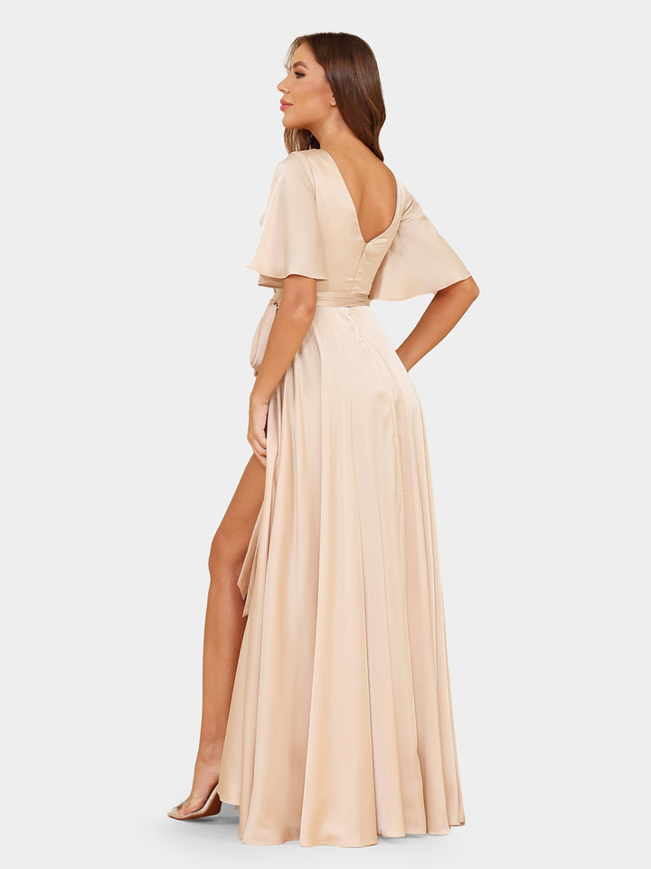 A-Line/Princess V-Neck Short Sleeves Bridesmaid Dresses with Belt
