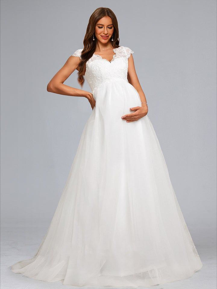 A-Line/Princess V-Neck Long Tulle Luxurious Maternity Wedding Dresses with Appliques