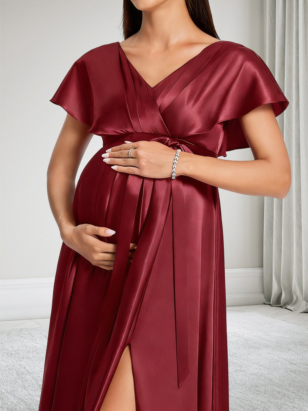 A-Line V-Neck Maternity Bridesmaid Dresses With Bow &amp; Ruffles