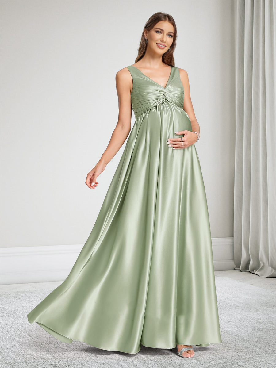A-Line/Princess V-Neck Baby Shower Bridesmaid Dresses With Pleats