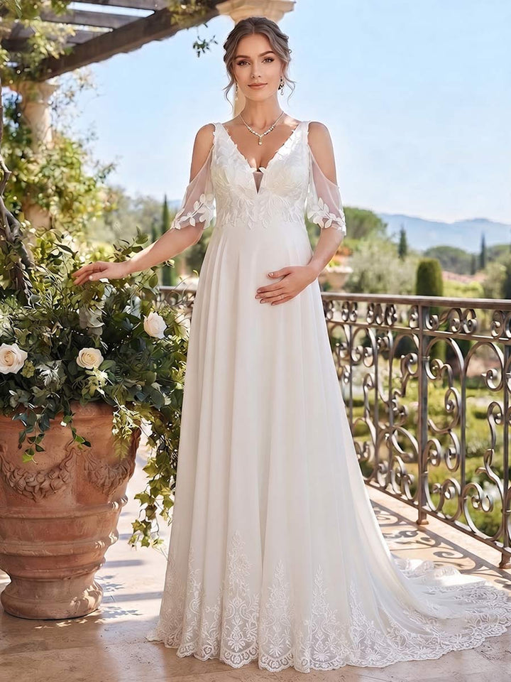 A-Line/Princess V-Neck Sleeveless Sweep Train Lace Maternity Wedding Dresses with Applique