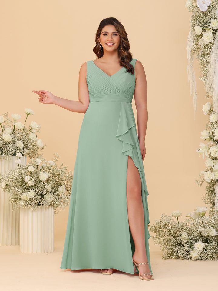 A-Line/Princess V-Neck Sleeveless Ruched Chiffon Plus Size Bridesmaid Dresses With Side Slit &amp; Ruffles