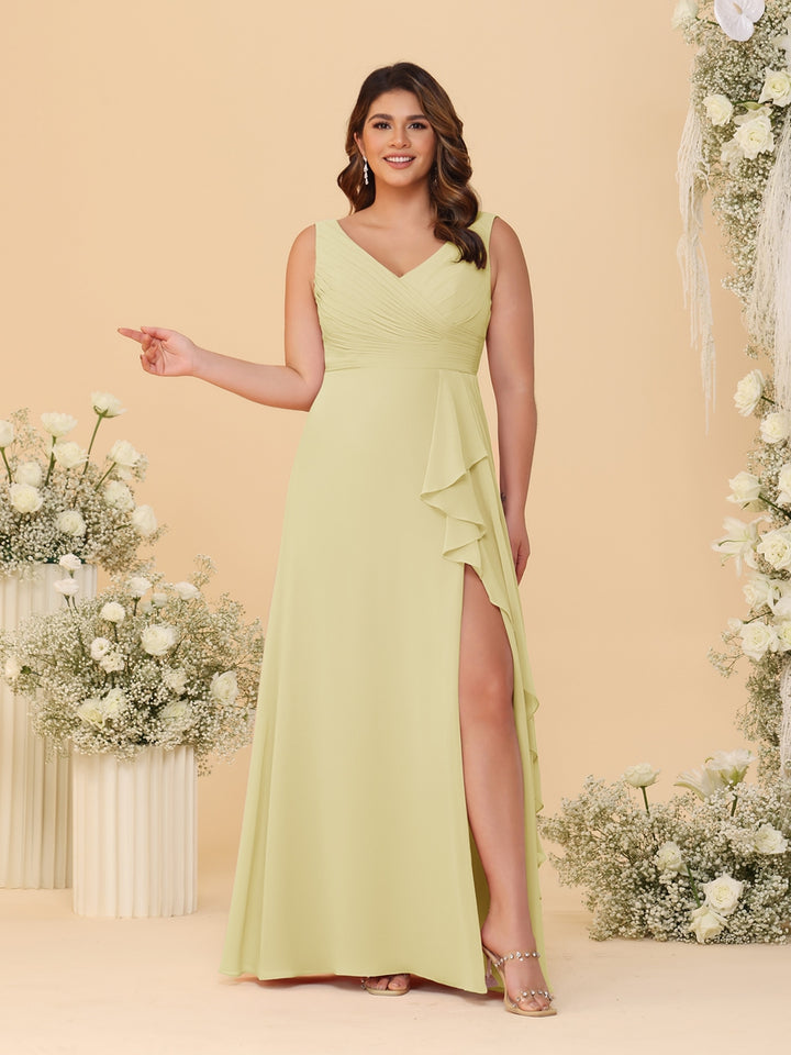 A-Line/Princess V-Neck Sleeveless Ruched Chiffon Plus Size Bridesmaid Dresses With Side Slit &amp; Ruffles