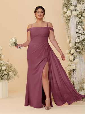 Sheath/Column Off-the-Shoulder Spaghetti Straps Plus Size  Bridesmaid Dresses With Side Slit