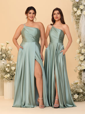 A-Line/Princess Spaghetti Straps Sleeveless Long Ruched Bridesmaid Dresses With Split Side