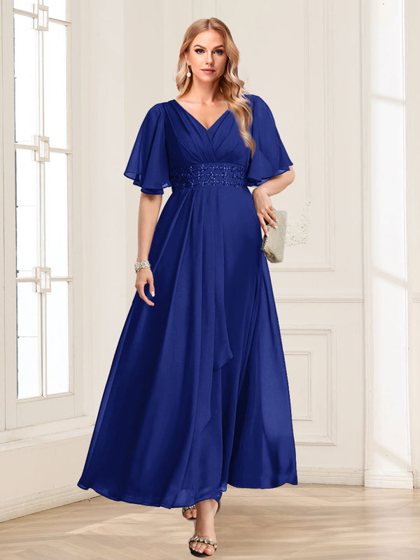 A-Line/Princess V-Neck Short Sleeves Mother of the Bride Dresses with Ruffles