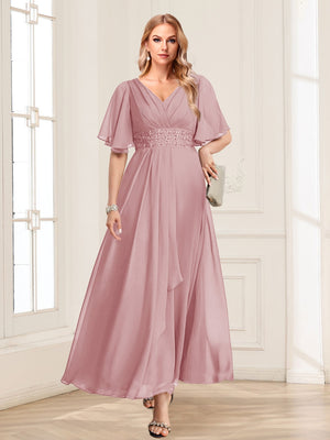 A-Line/Princess V-Neck Short Sleeves Mother of the Bride Dresses with Ruffles
