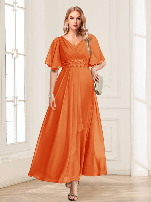 A-Line/Princess V-Neck Short Sleeves Mother of the Bride Dresses with Ruffles