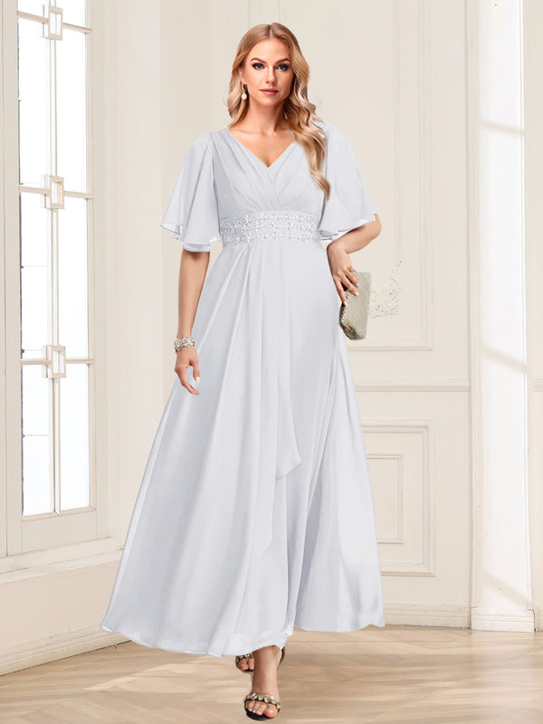 A-Line/Princess V-Neck Short Sleeves Mother of the Bride Dresses with Ruffles