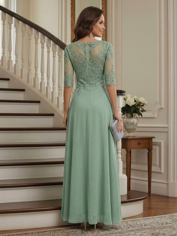 A-Line/Princess Half Sleeves Scoop Asymmetrical Mother of the Bride Dresses with Ruched &amp; Applique