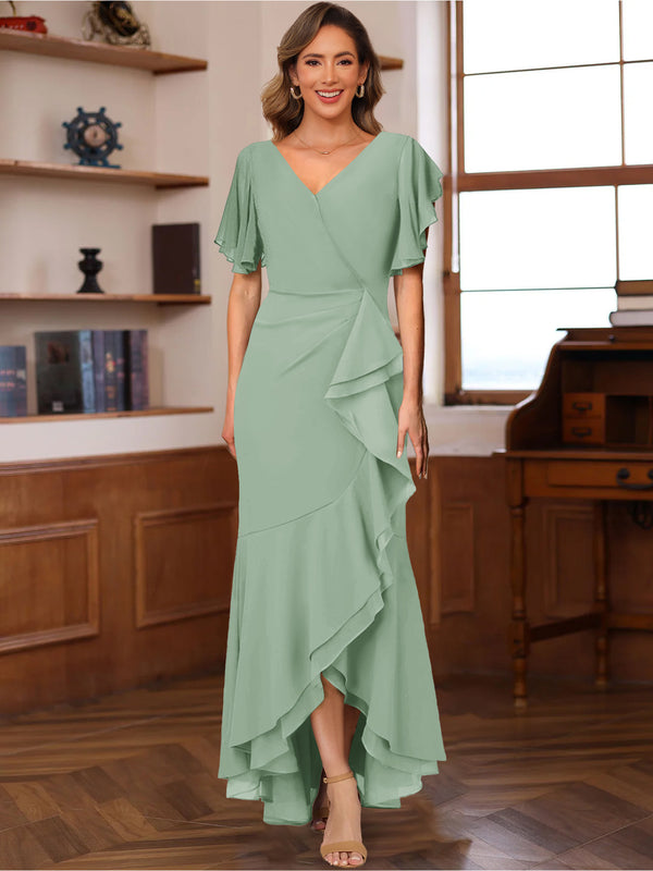 Trumpet/Mermaid V-Neck Short Sleeves Ruched Mother of the Bride Dresses with Ruffles