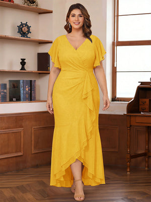 Trumpet/Mermaid V-Neck Short Sleeves Ruched Plus Size Mother of the Bride Dresses with Ruffles