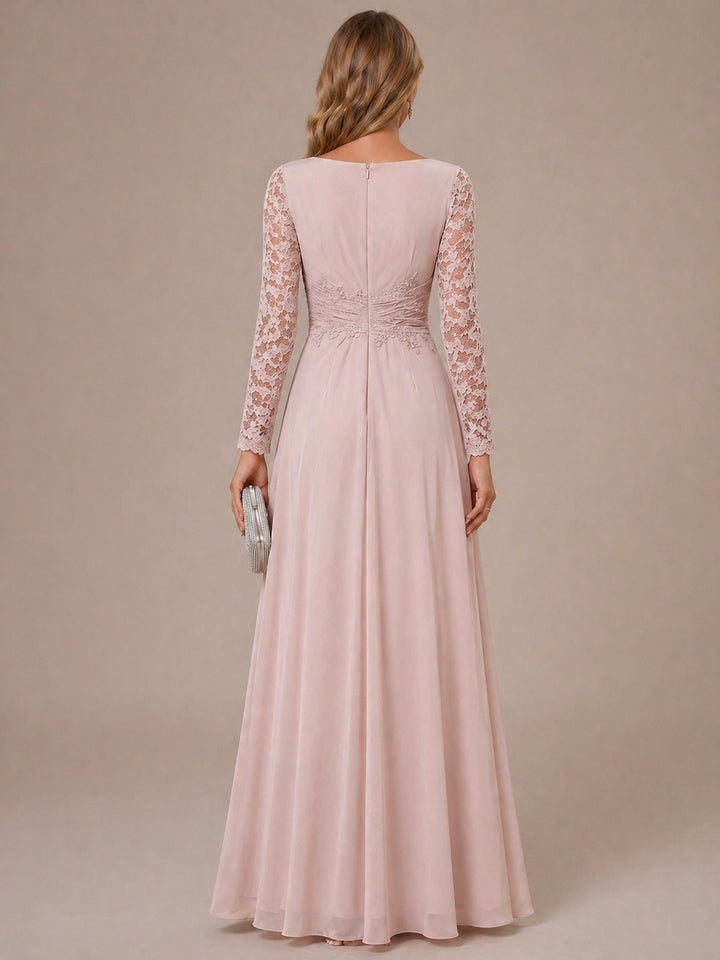 A-Line/Princess Scoop Long Sleeves Ruched Mother of the Bride Dresses with Appliques