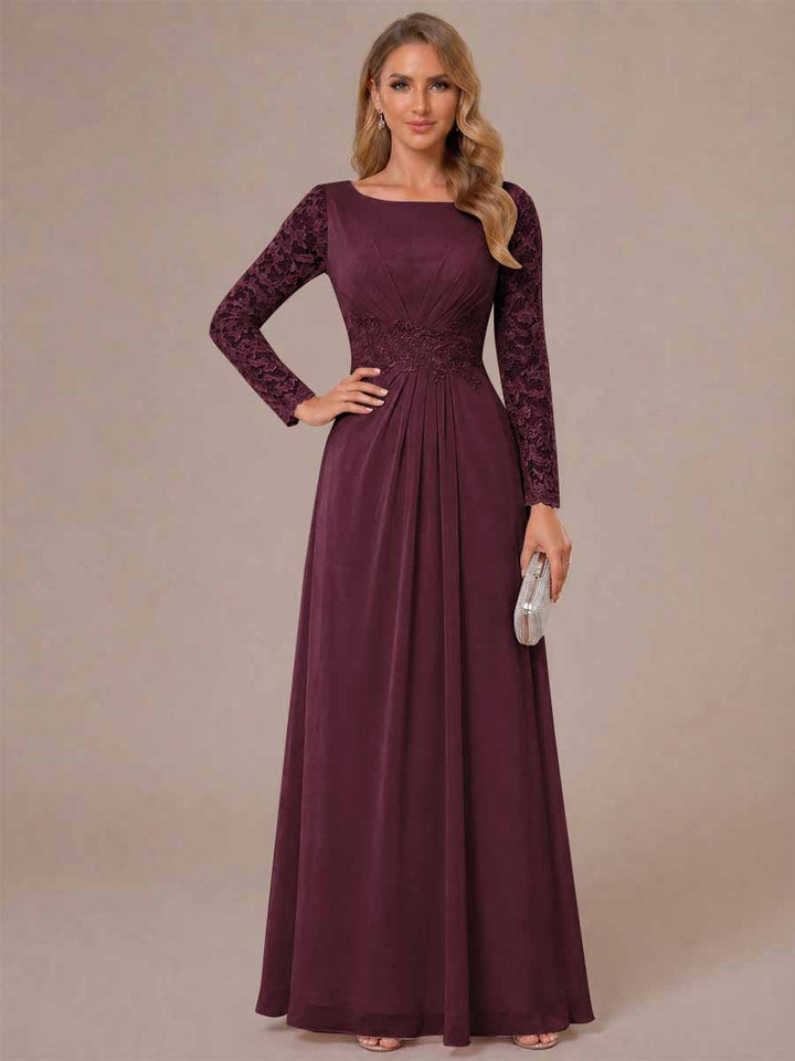 A-Line/Princess Scoop Long Sleeves Ruched Mother of the Bride Dresses with Appliques