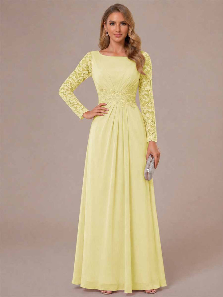 A-Line/Princess Scoop Long Sleeves Ruched Mother of the Bride Dresses with Appliques