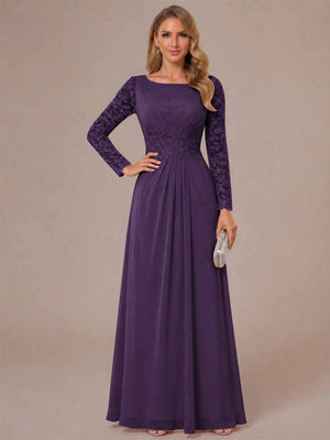 A-Line/Princess Scoop Long Sleeves Ruched Mother of the Bride Dresses with Appliques