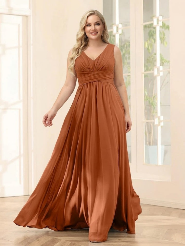 A-Line V-Neck Sleeveless Chiffon Plus Size Bridesmaid Dresses With Pockets