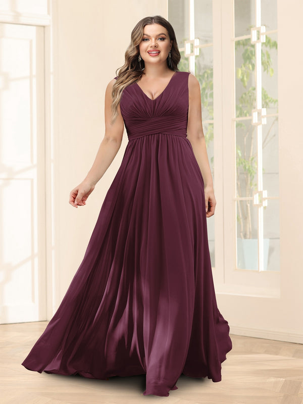 A-Line V-Neck Sleeveless Chiffon Plus Size Bridesmaid Dresses With Pockets