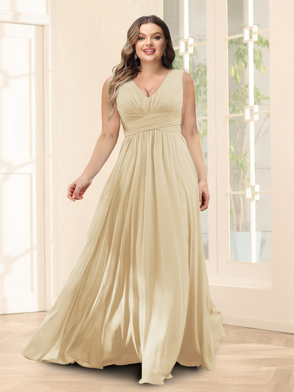 A-Line V-Neck Sleeveless Chiffon Plus Size Bridesmaid Dresses With Pockets
