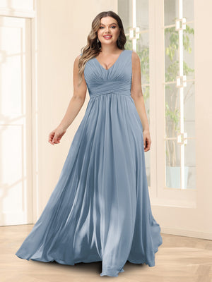 A-Line V-Neck Sleeveless Chiffon Plus Size Bridesmaid Dresses With Pockets