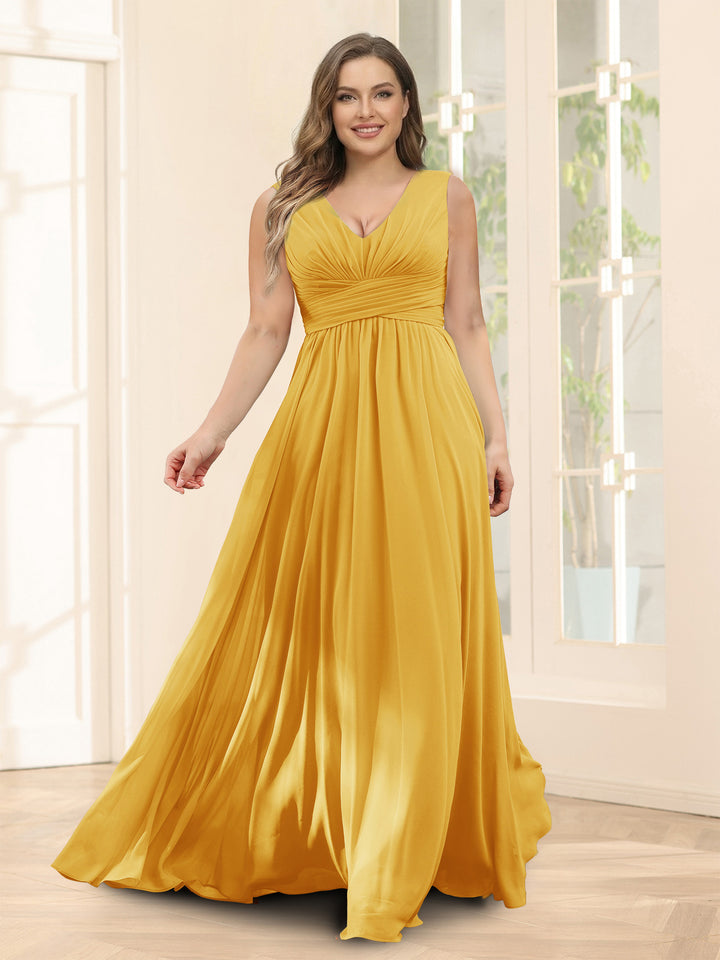 A-Line V-Neck Sleeveless Chiffon Plus Size Bridesmaid Dresses With Pockets