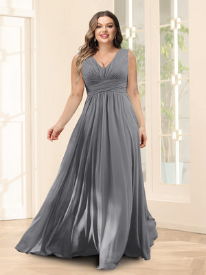 A-Line V-Neck Sleeveless Chiffon Plus Size Bridesmaid Dresses With Pockets