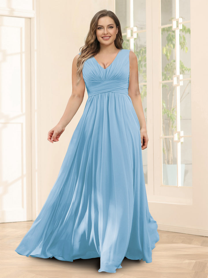 A-Line V-Neck Sleeveless Chiffon Plus Size Bridesmaid Dresses With Pockets