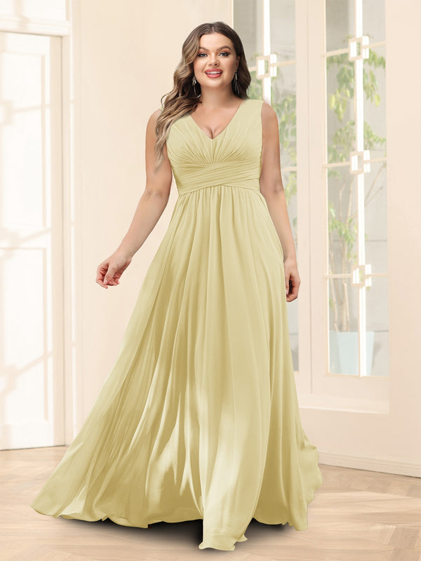 A-Line V-Neck Sleeveless Chiffon Plus Size Bridesmaid Dresses With Pockets