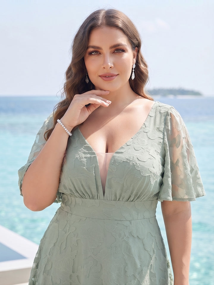 A-Line/Princess V-Neck Half Sleeves Chiffon Plus Size Bridesmaid Dresses with Pockets