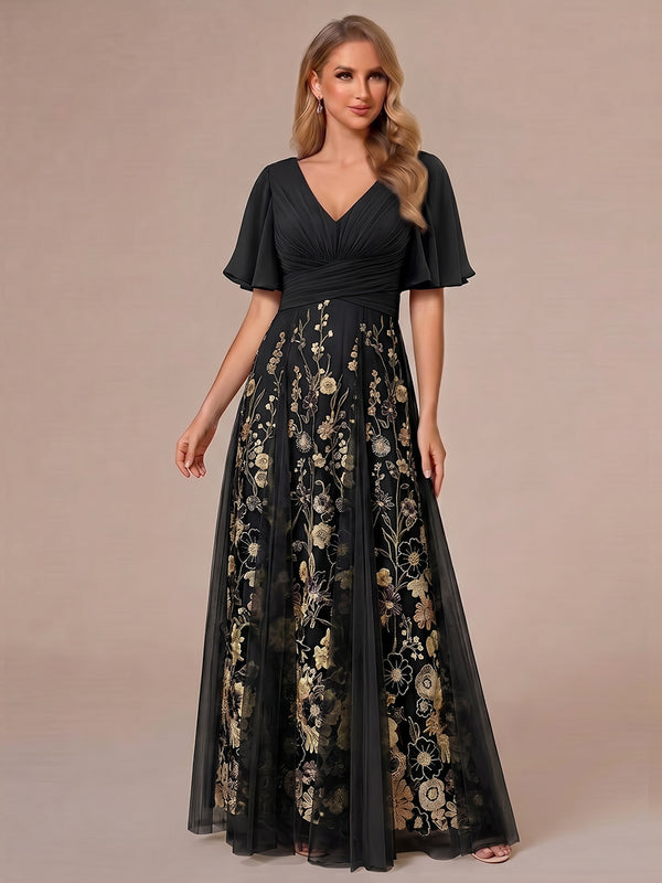 A-Line/Princess V-Neck Half Sleeves Mother of the Bride Dresses with Appliques & Pleats