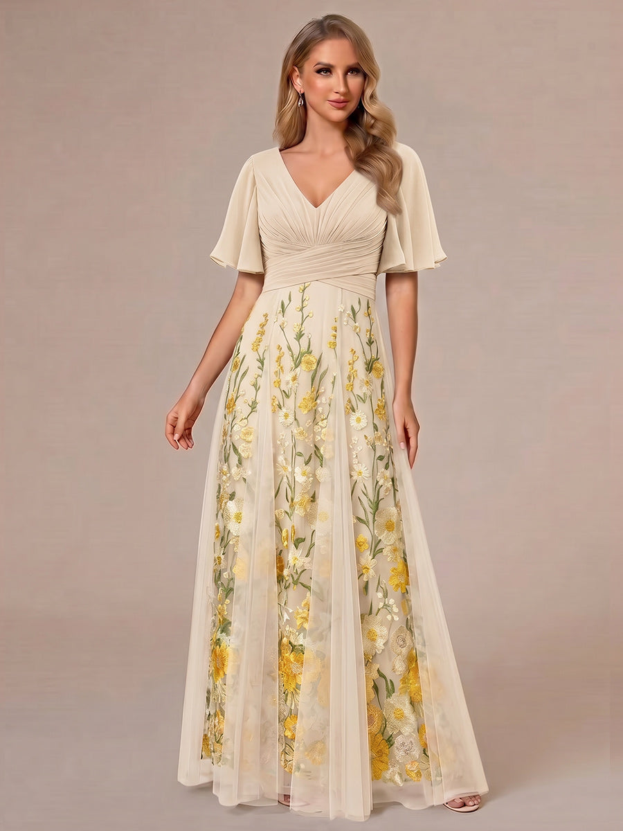 A-Line/Princess V-Neck Half Sleeves Mother of the Bride Dresses with Appliques & Pleats