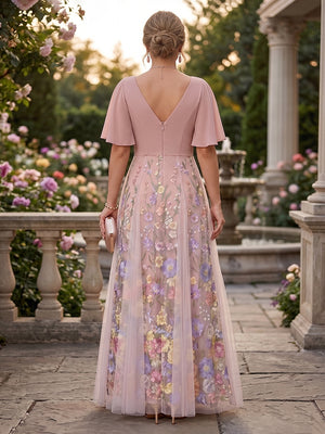 A-Line/Princess V-Neck Half Sleeves Plus Size Mother of the Bride Dresses with Appliques & Pleats