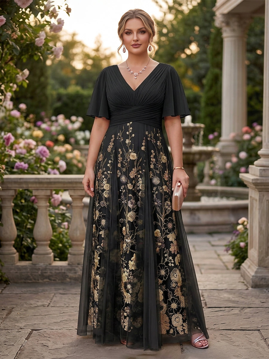 A-Line/Princess V-Neck Half Sleeves Plus Size Mother of the Bride Dresses with Appliques &amp; Pleats