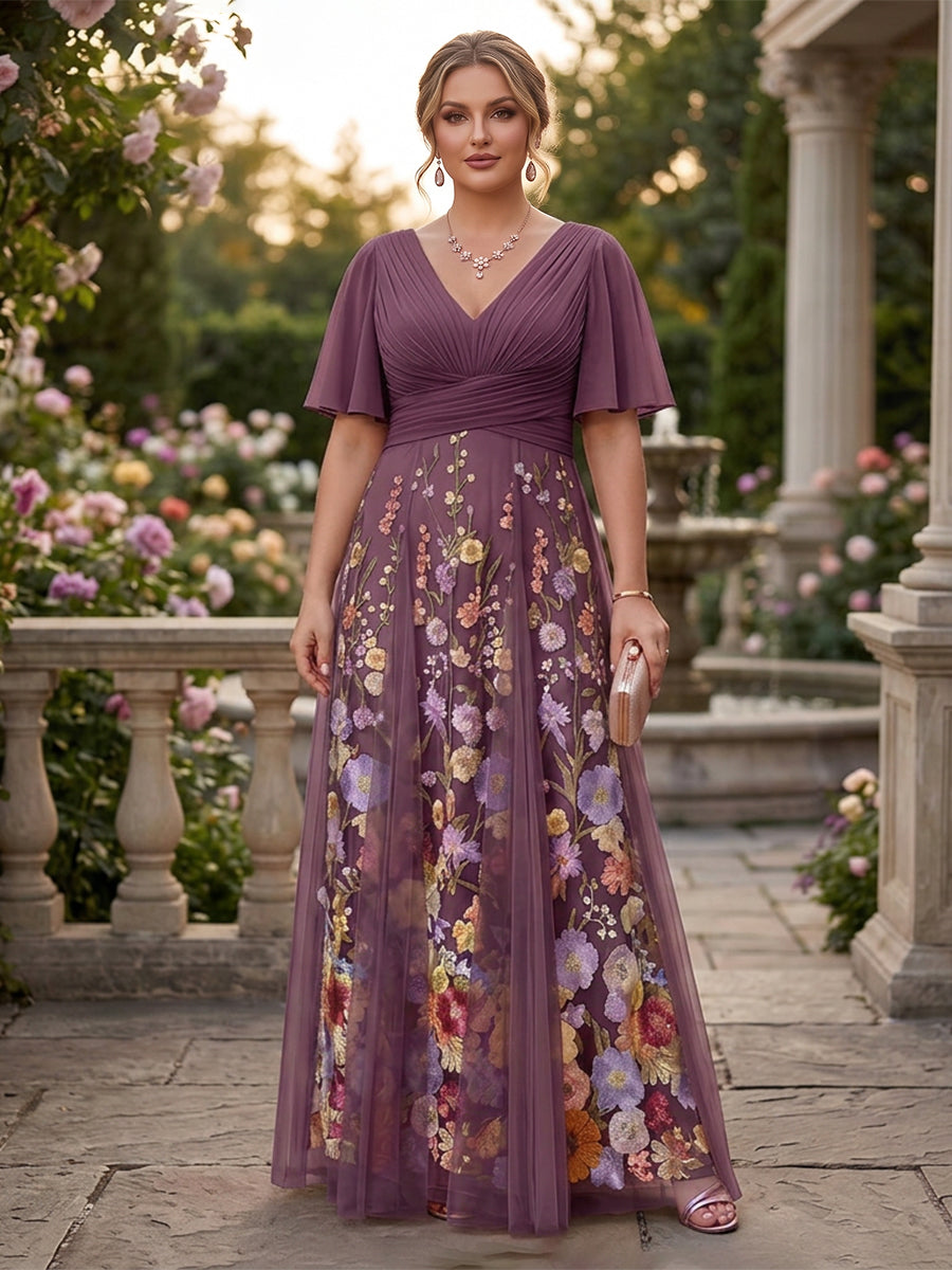 A-Line/Princess V-Neck Half Sleeves Plus Size Mother of the Bride Dresses with Appliques & Pleats