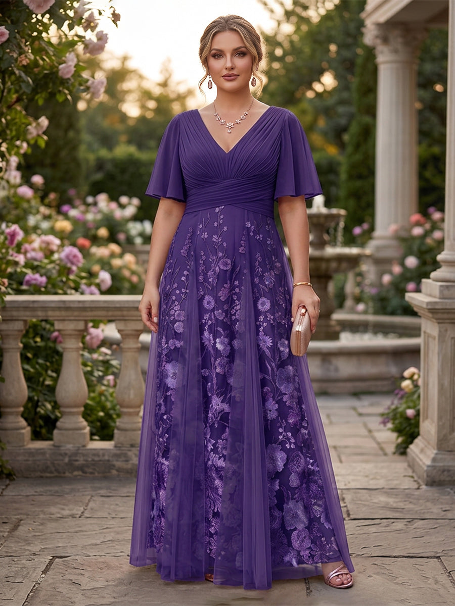 A-Line/Princess V-Neck Half Sleeves Plus Size Mother of the Bride Dresses with Appliques &amp; Pleats
