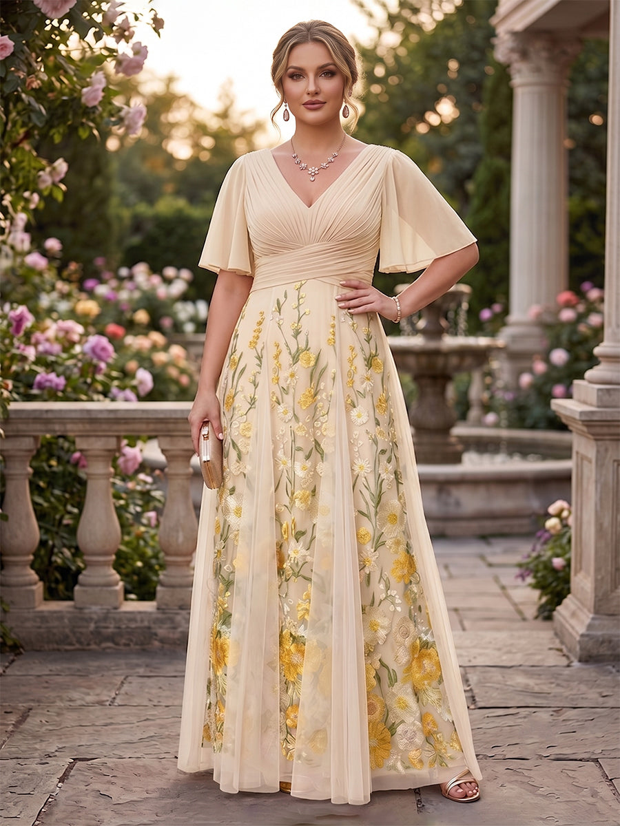 A-Line/Princess V-Neck Half Sleeves Plus Size Mother of the Bride Dresses with Appliques &amp; Pleats