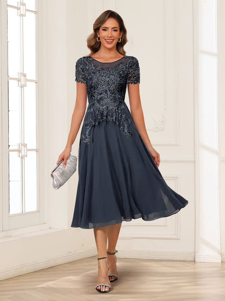 A-Line/Princess Scoop Short Sleeves Chiffon Mother of the Bride Dresses with Applique
