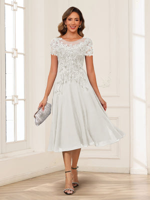 A-Line/Princess Scoop Short Sleeves Chiffon Mother of the Bride Dresses with Applique
