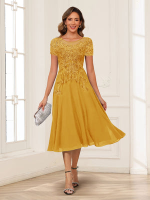 A-Line/Princess Scoop Short Sleeves Chiffon Mother of the Bride Dresses with Applique