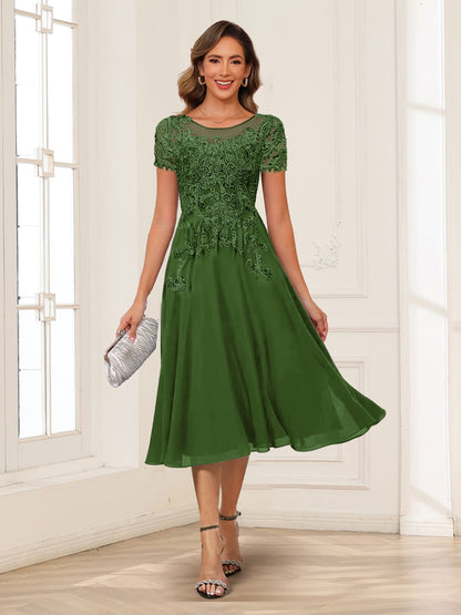 A-Line/Princess Scoop Short Sleeves Chiffon Mother of the Bride Dresses with Applique