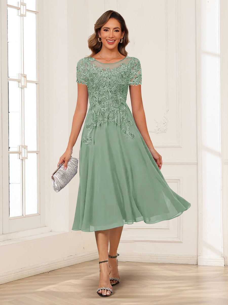 A-Line/Princess Scoop Short Sleeves Chiffon Mother of the Bride Dresses with Applique