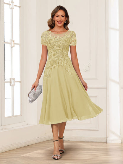 A-Line/Princess Scoop Short Sleeves Chiffon Mother of the Bride Dresses with Applique